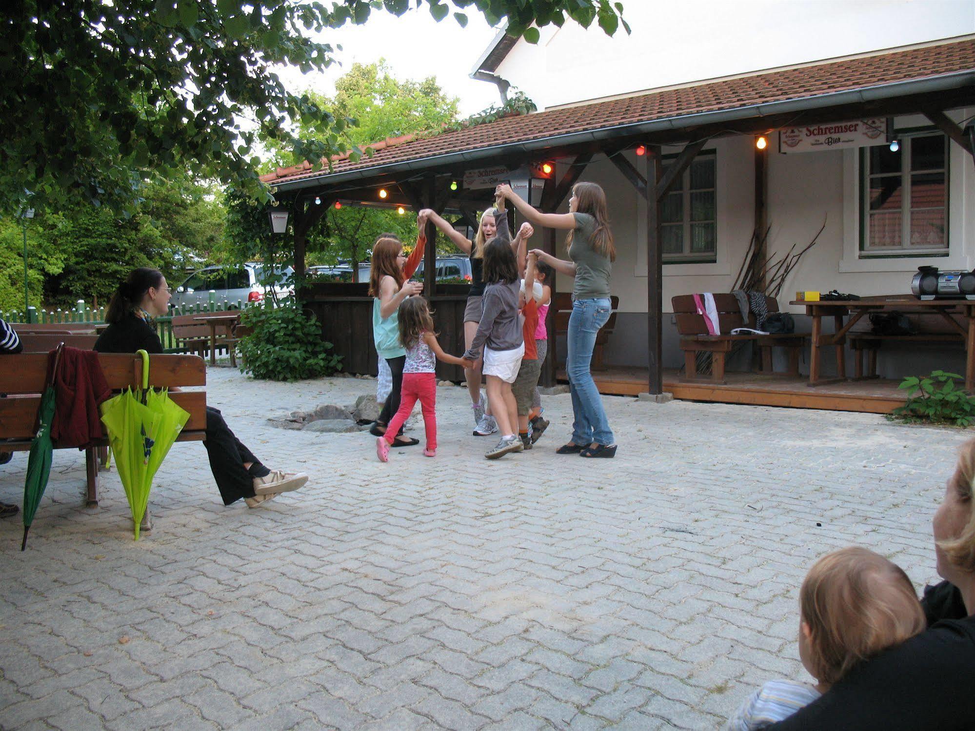 Theater- Und Feriendorf Koenigsleitn Gmbh Litschau Exterior foto